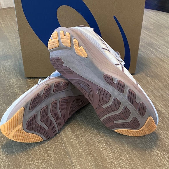 ASICS Gel Kayano 32, W 8 - Picture 9 of 10